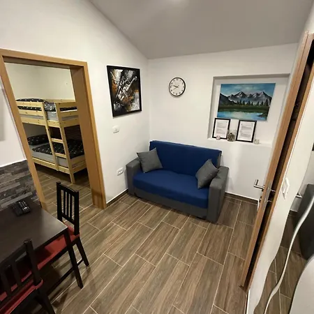 Apartment Apartma Mia