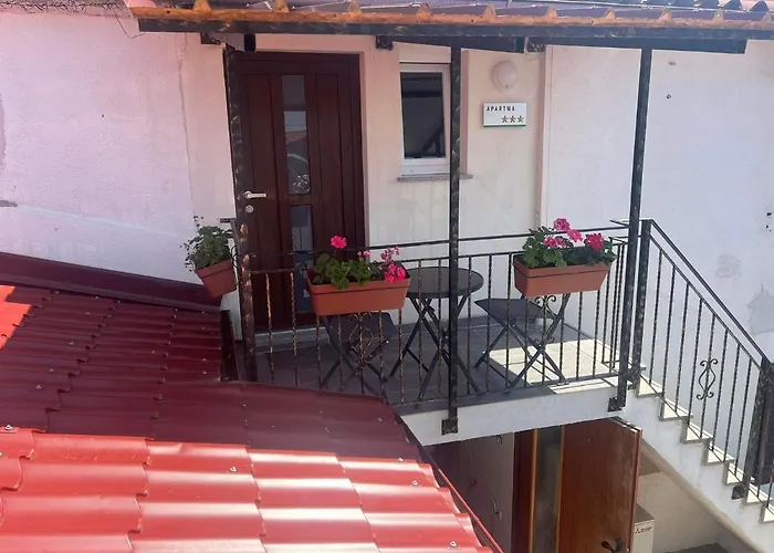 Apartma Mia Črni Kal