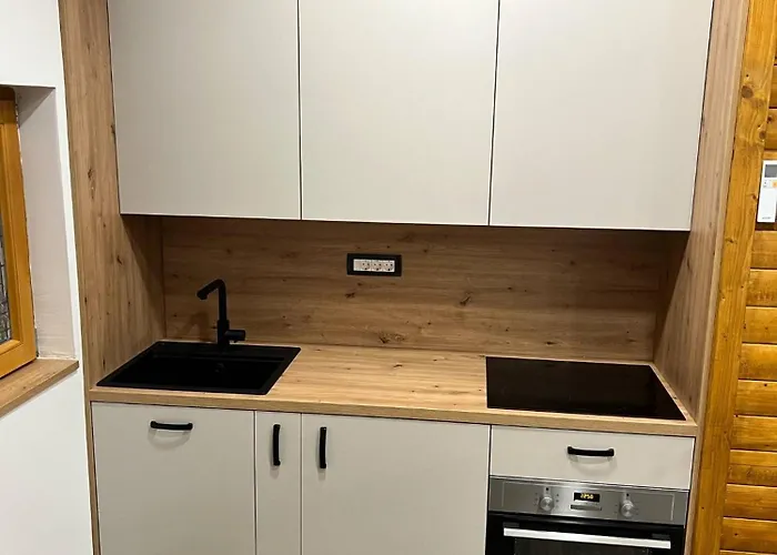 Apartma Mia * Črni Kal